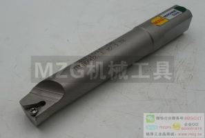 NBH搪刀刀桿使用于NBH2084微調(diào)精鏜孔系統(tǒng)套裝